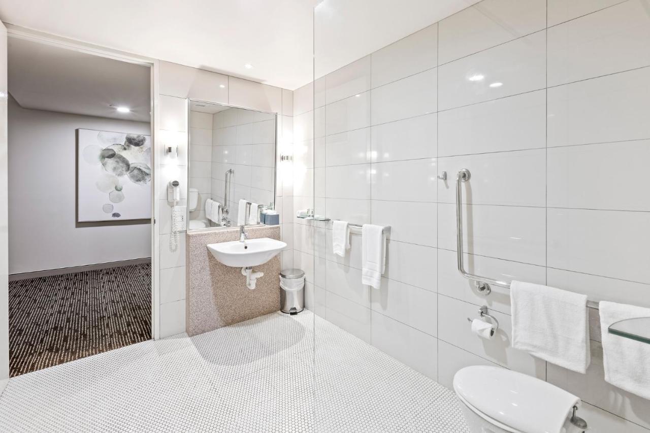 The Colmslie Hotel Brisbane Bagian luar foto