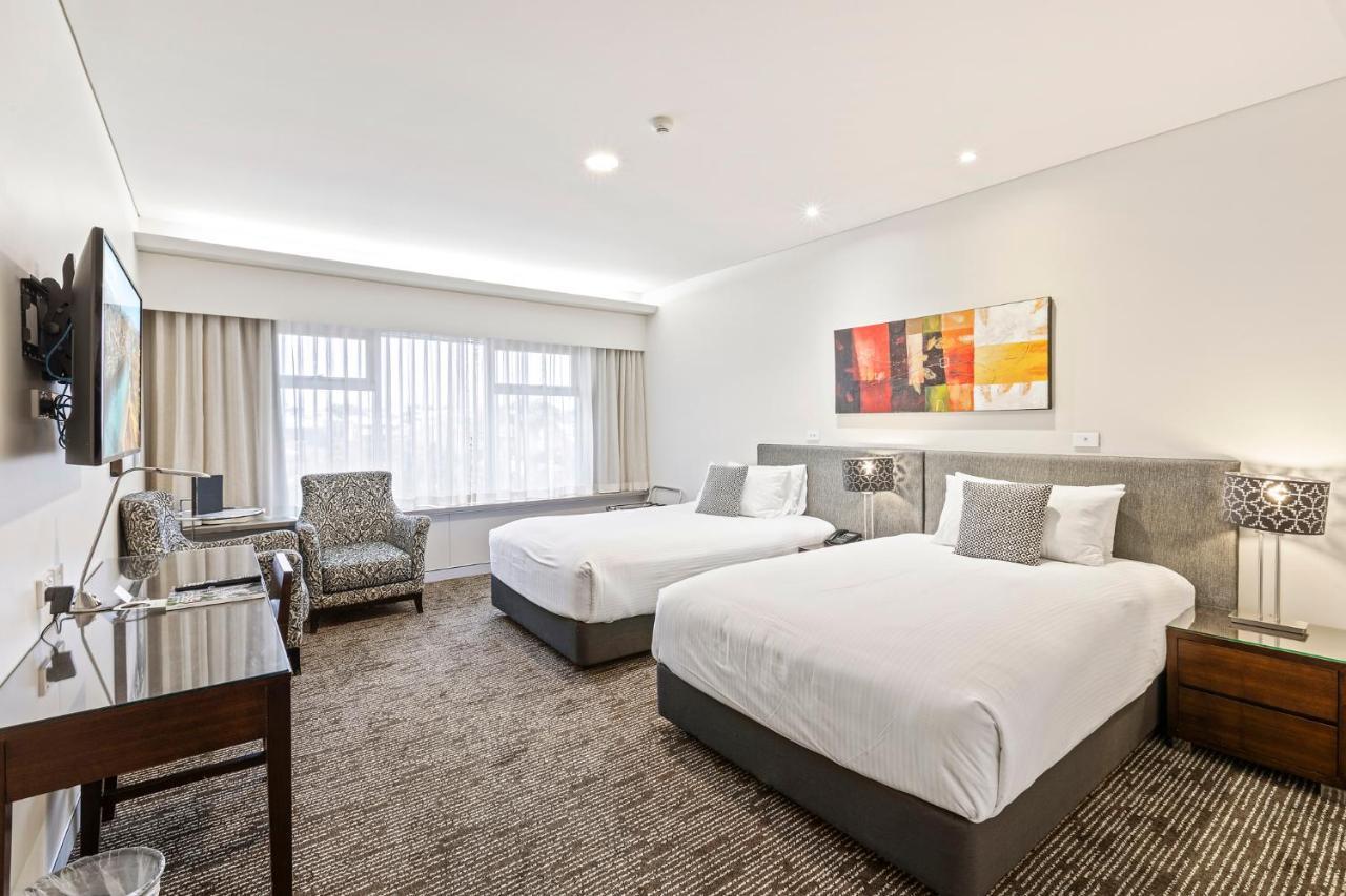 The Colmslie Hotel Brisbane Bagian luar foto